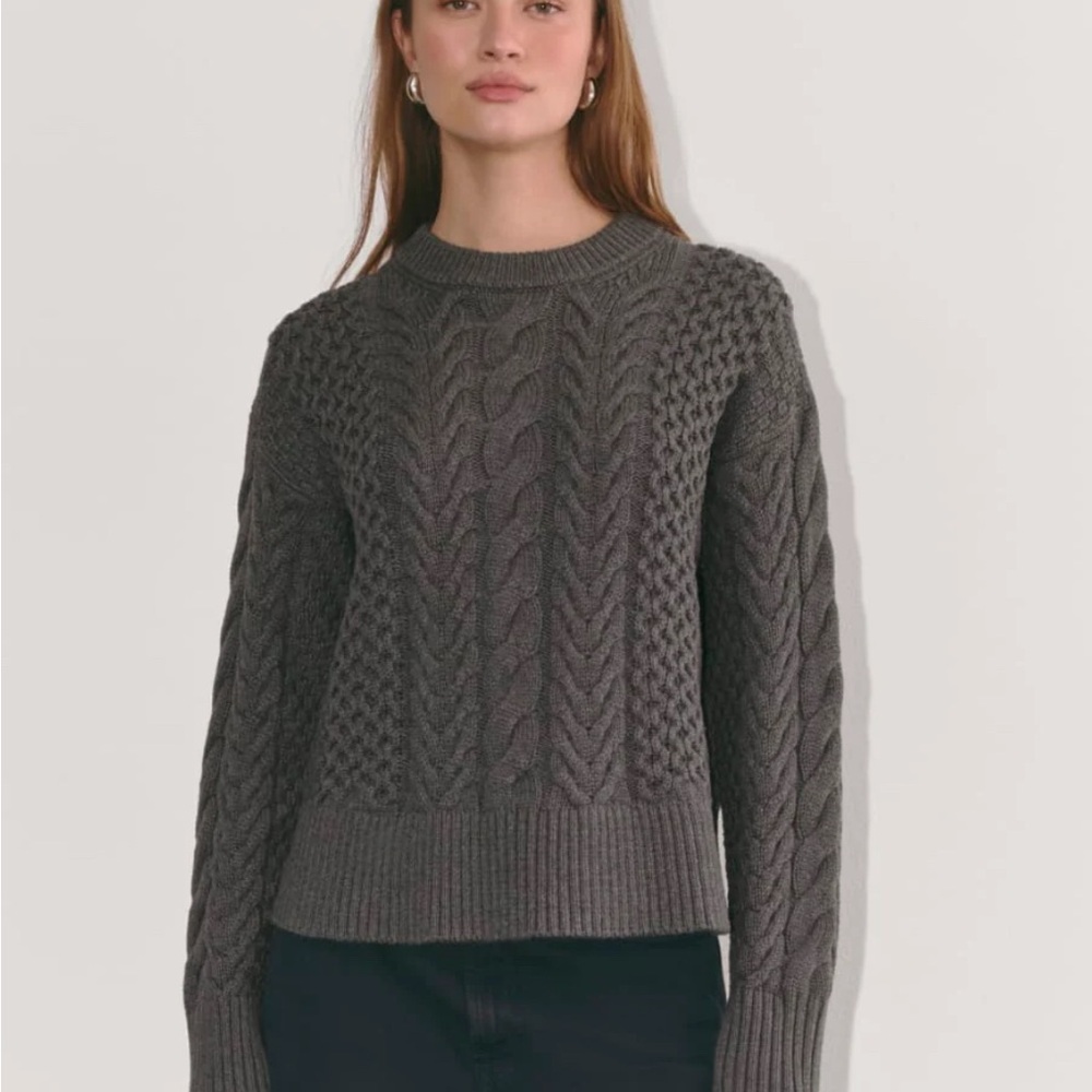 THE CABLE SWEATER IN EVERYDAY COTTON